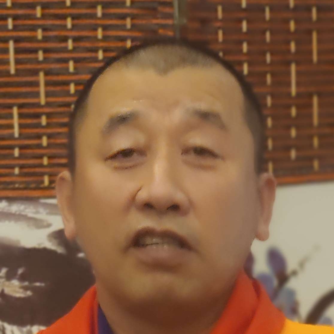 自信老后生的照片