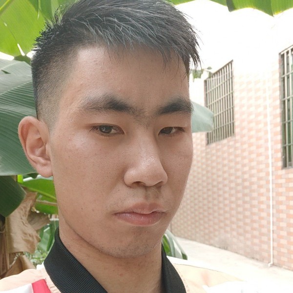 温彦礼的照片