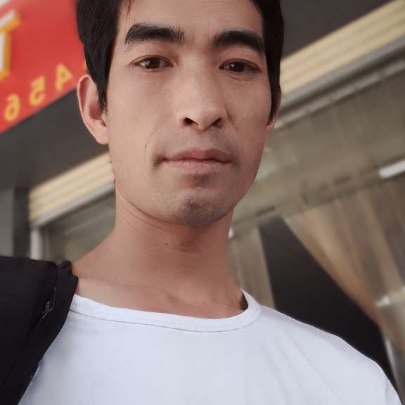 铃铛打漠然的照片