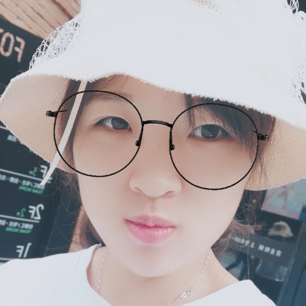 ゛煙花雨悸╮的照片