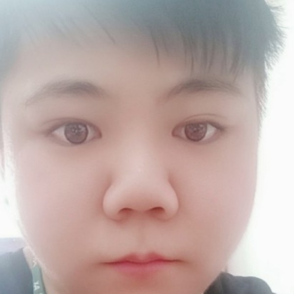 儒雅放弃红酒的照片