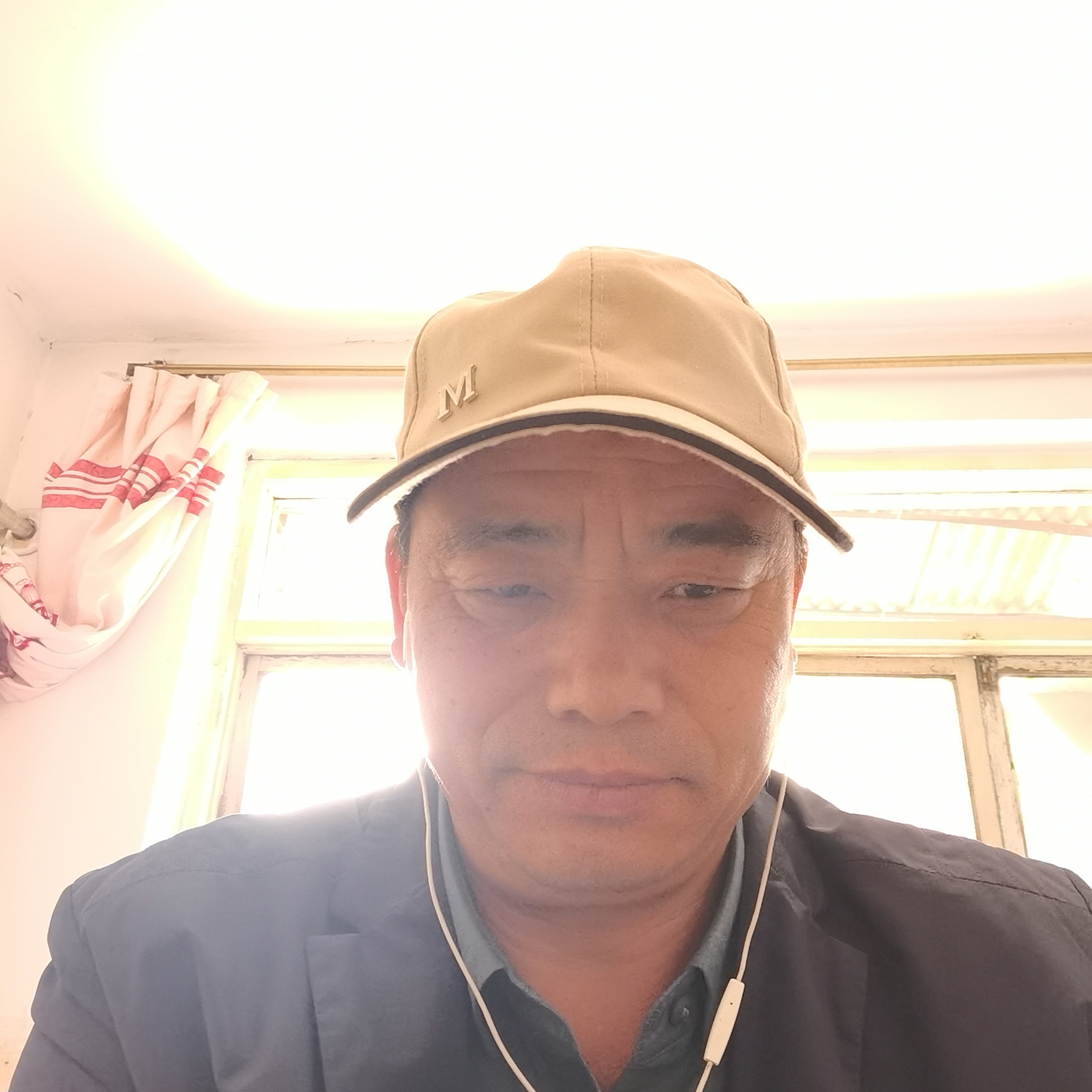 魔镜爱感性的照片