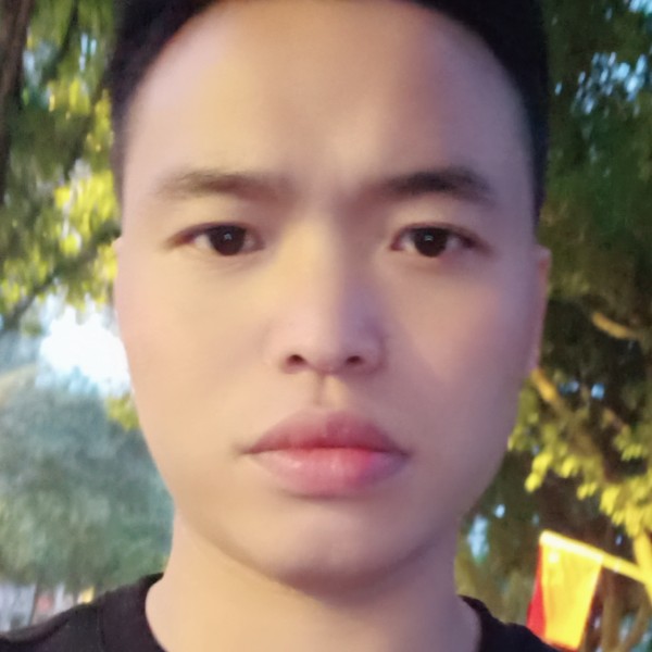 曹灰的照片