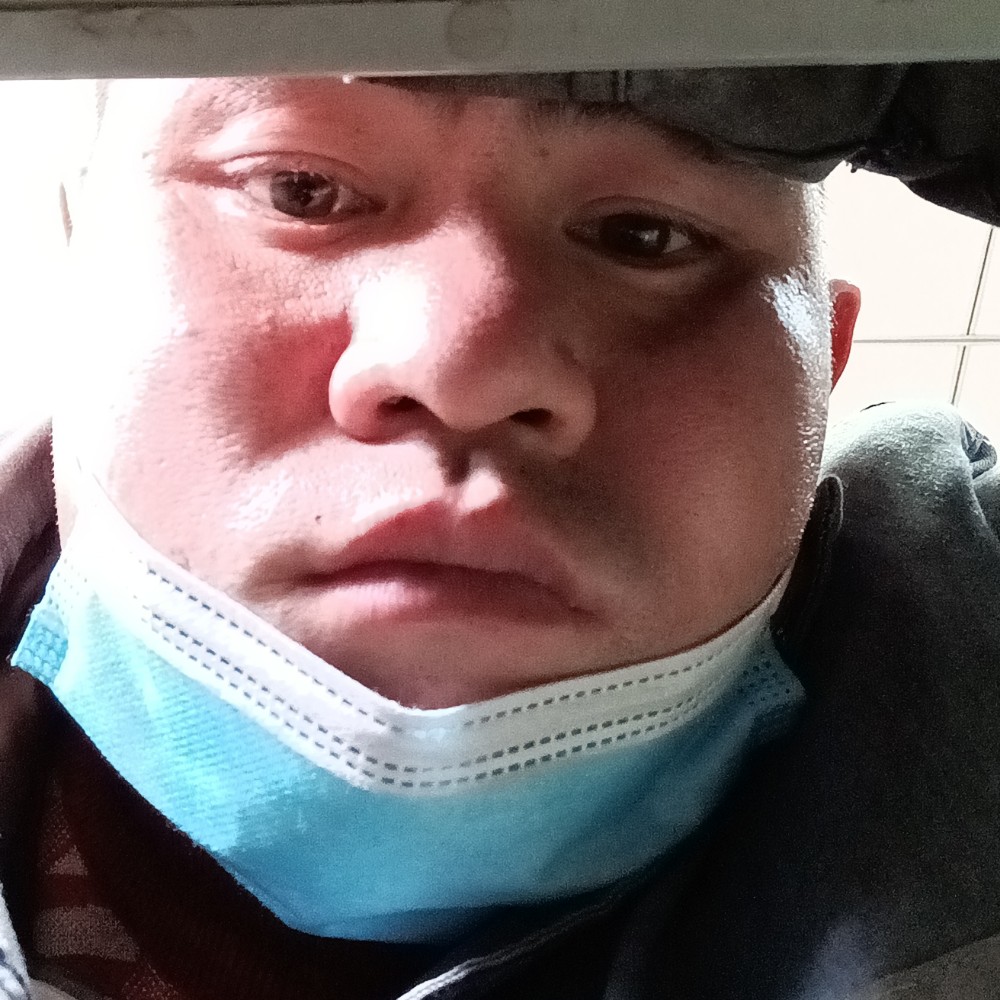 眼神浅吻独寂的照片