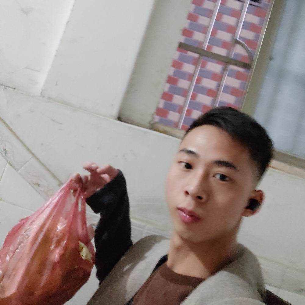 流岚華麗的照片