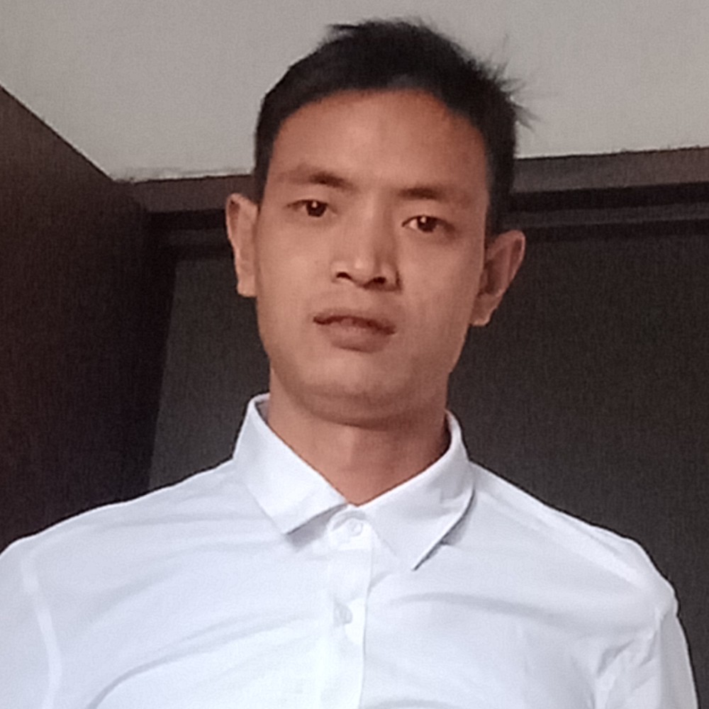 优美洛尘的照片