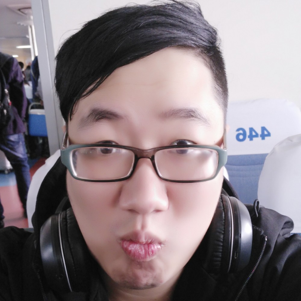 李一凡的照片