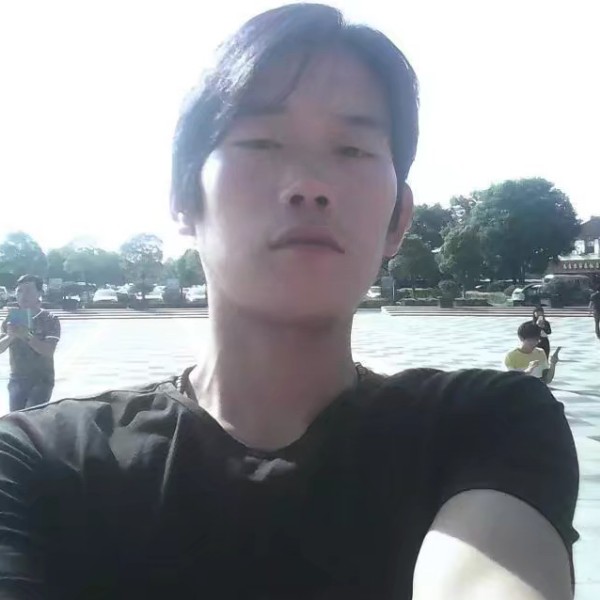 超短裙用英俊的照片