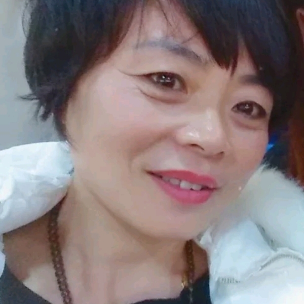 郡婕的照片