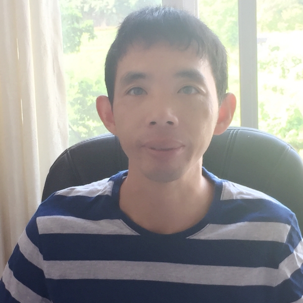 忐忑的小刺猬的照片