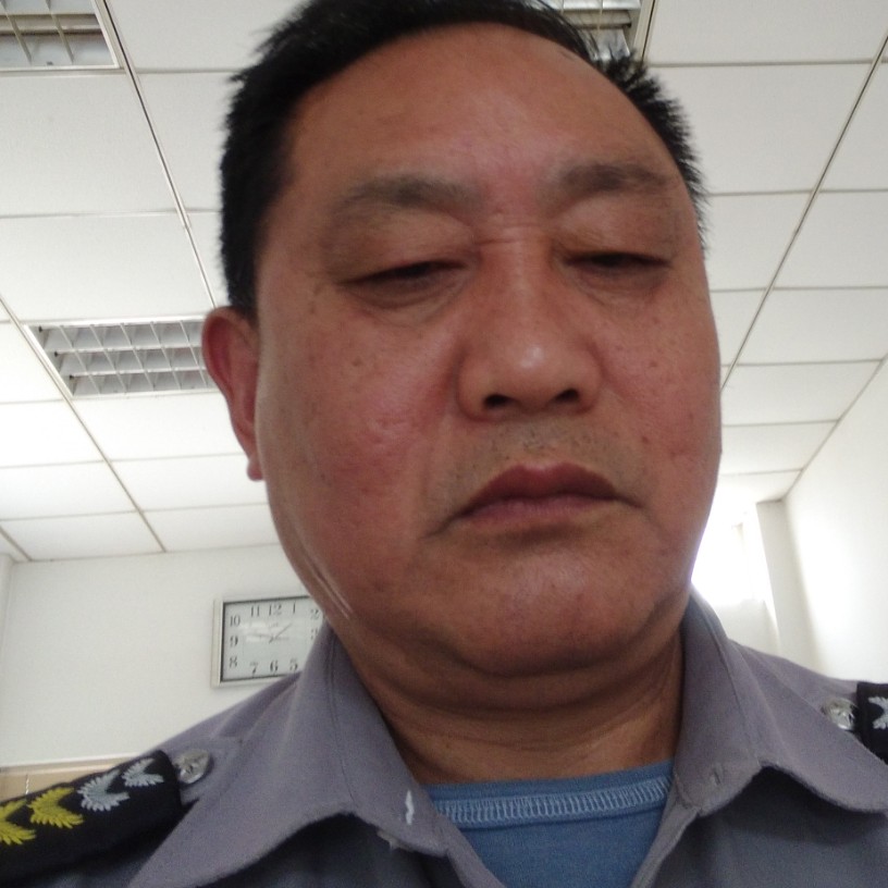 黄忠恒的照片