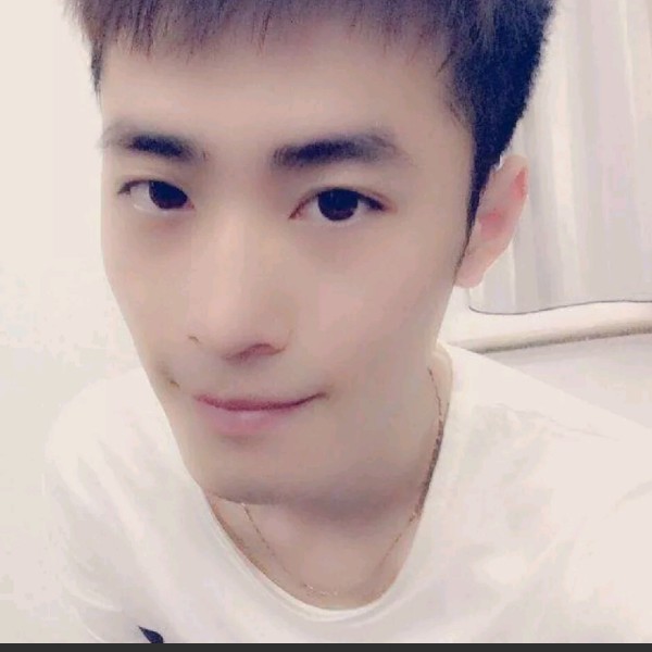 caitou的照片