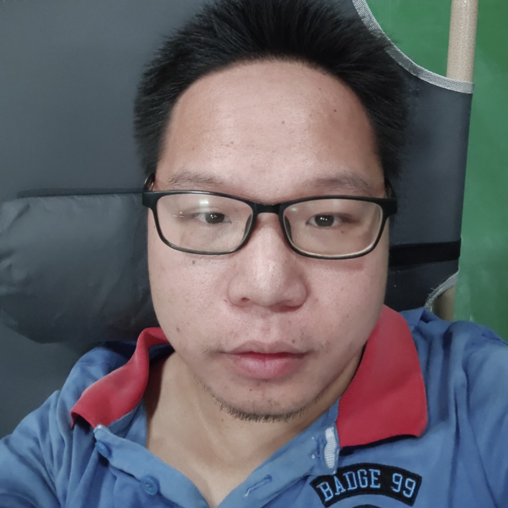 沉静说绿草的照片