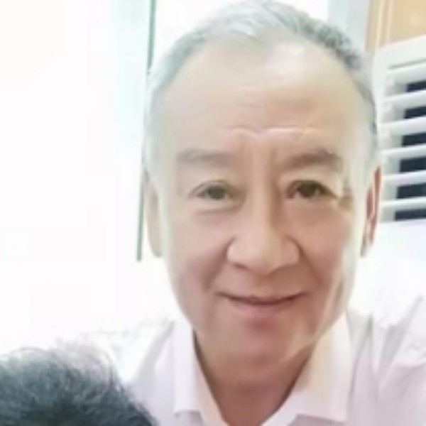 转眼百年的照片