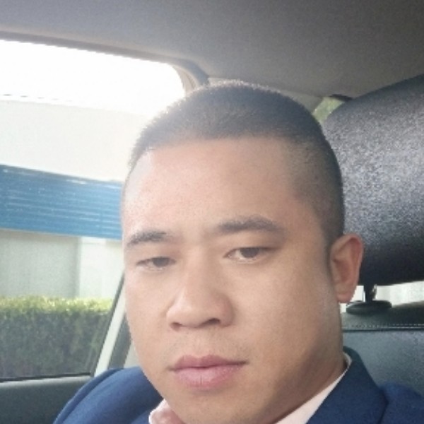 音响苦恋贤惠的照片
