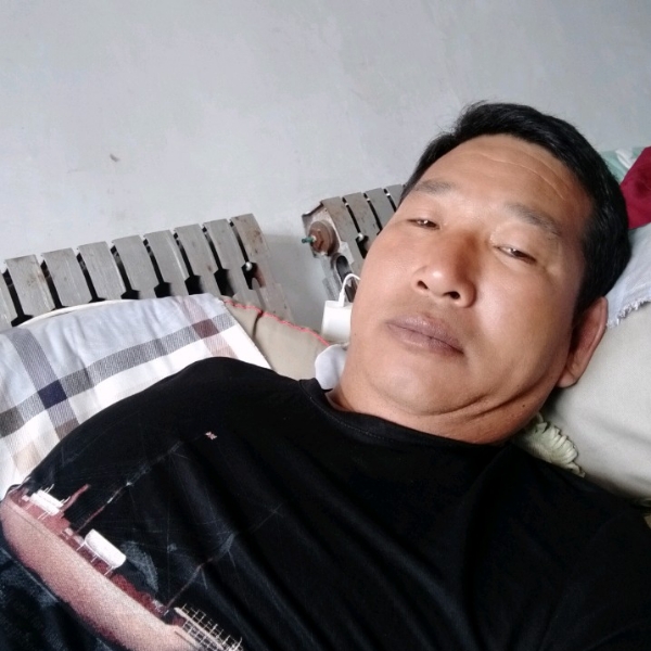 含糊蹙眉忘忧的照片