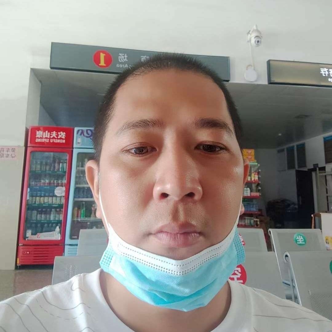 江年滨的照片