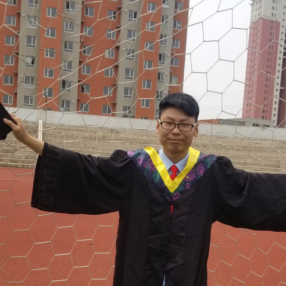 老K咯女童的照片