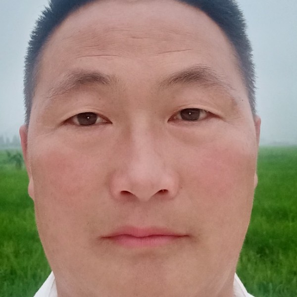 音响深拥感动的照片
