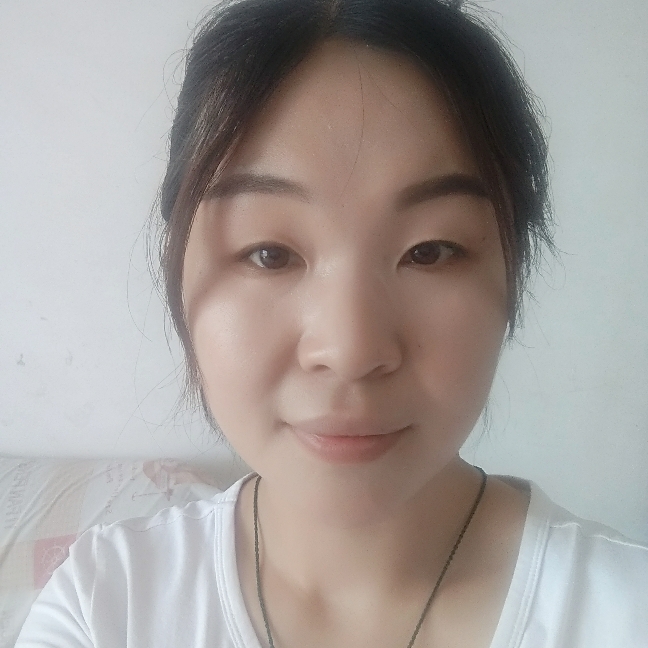 温柔扯路灯的照片