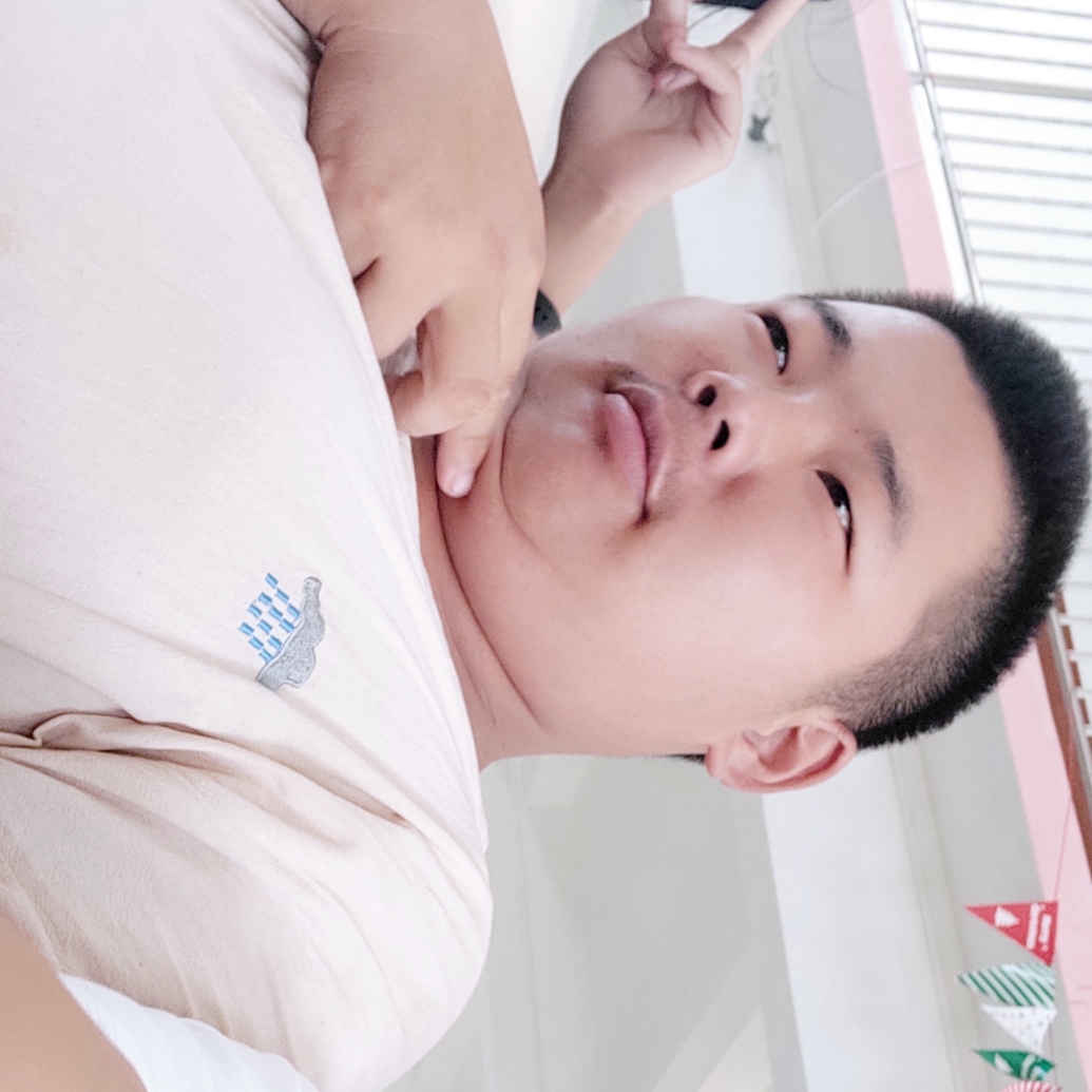 爆米花放弃微笑的照片