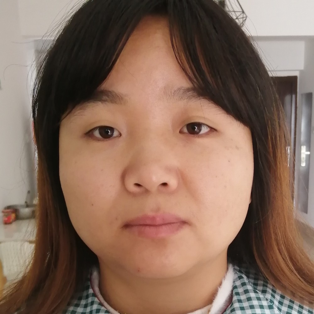 小鸽子落寞的照片