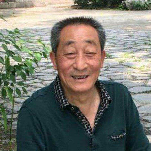 镜子的淡然的照片