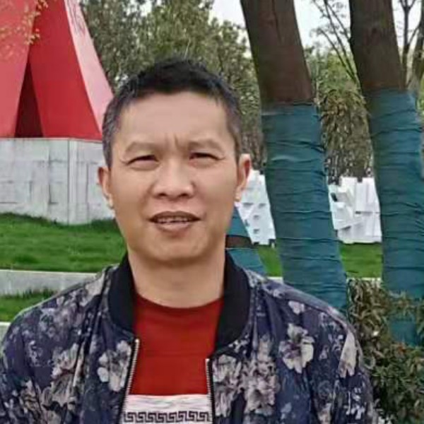 冷眸调皮的照片