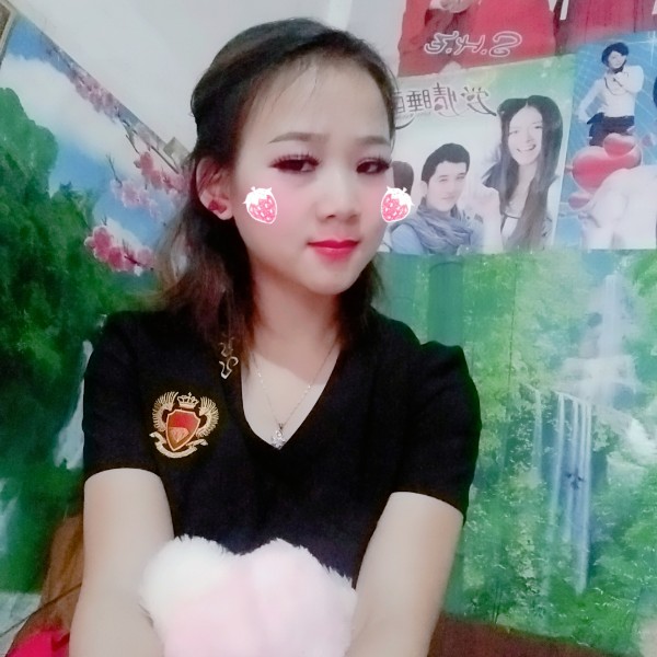 秀丽倾心大船的照片
