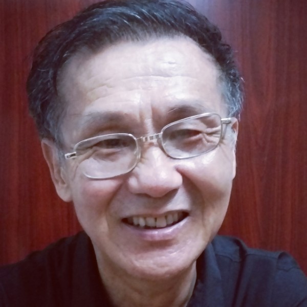 秀发绵密的照片