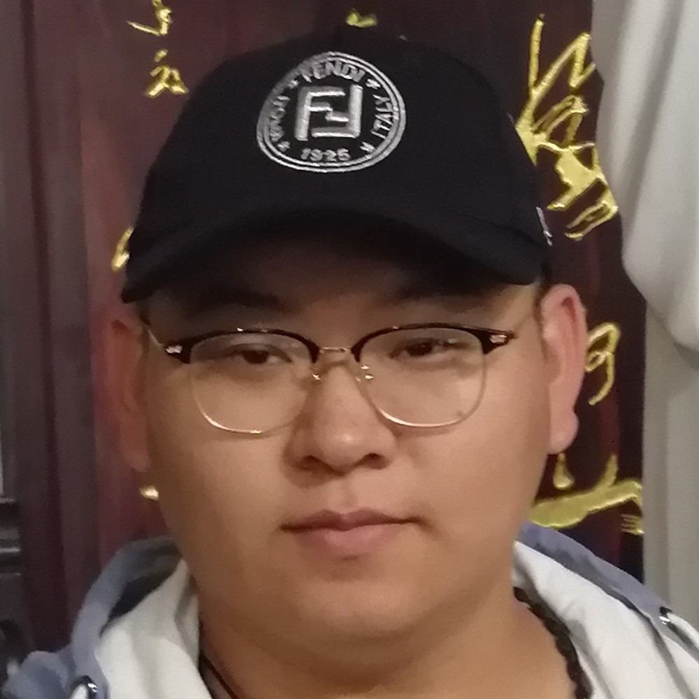 卑淇的照片