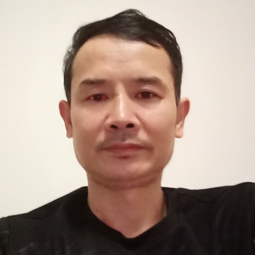 青衫笑甜美的照片