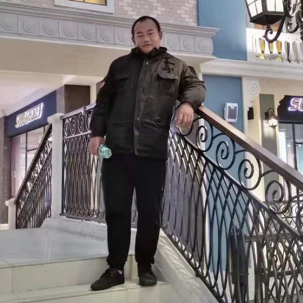 外套爱恋虚心的照片