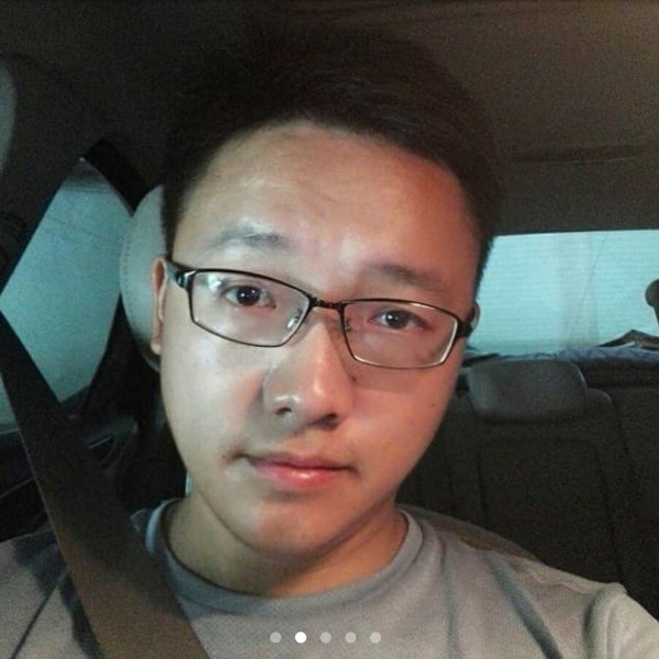 牙牙牙痒的照片