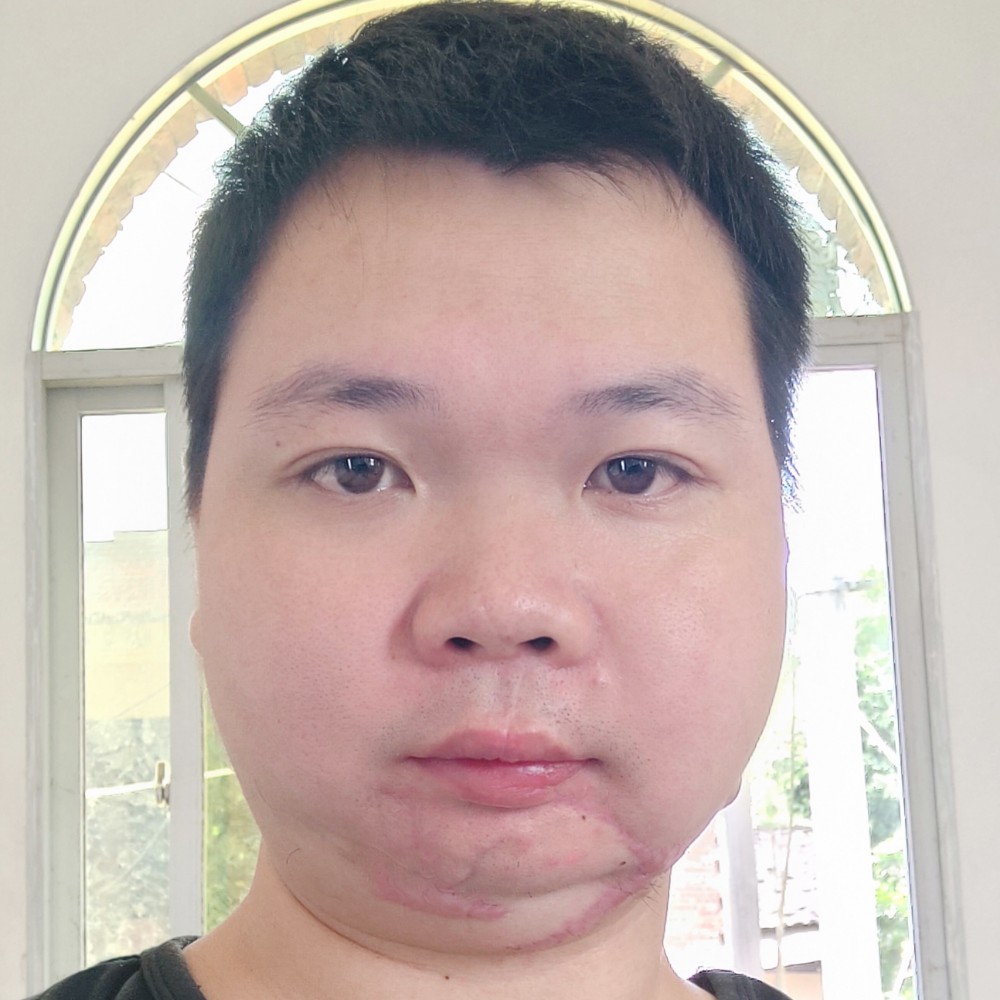 龍金宝的照片