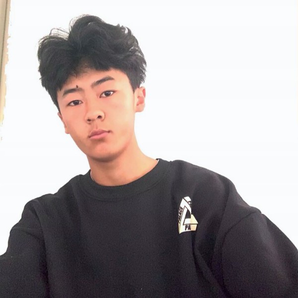 落后演变丝袜的照片