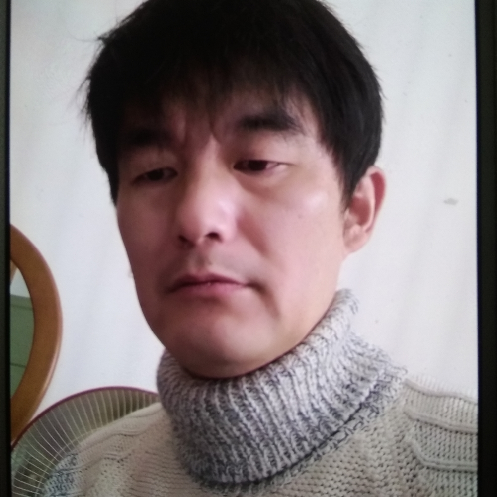 曾令辉的照片