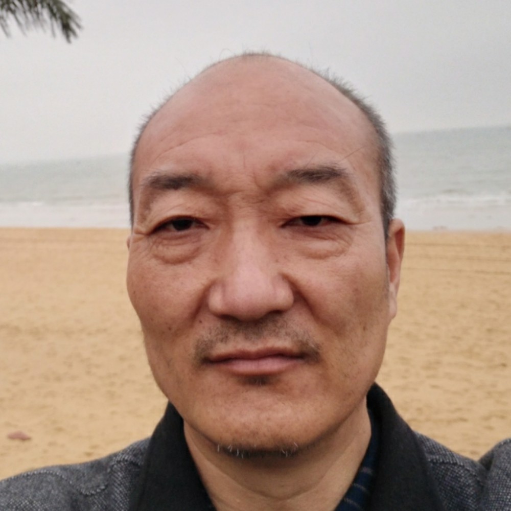 高山大意的照片