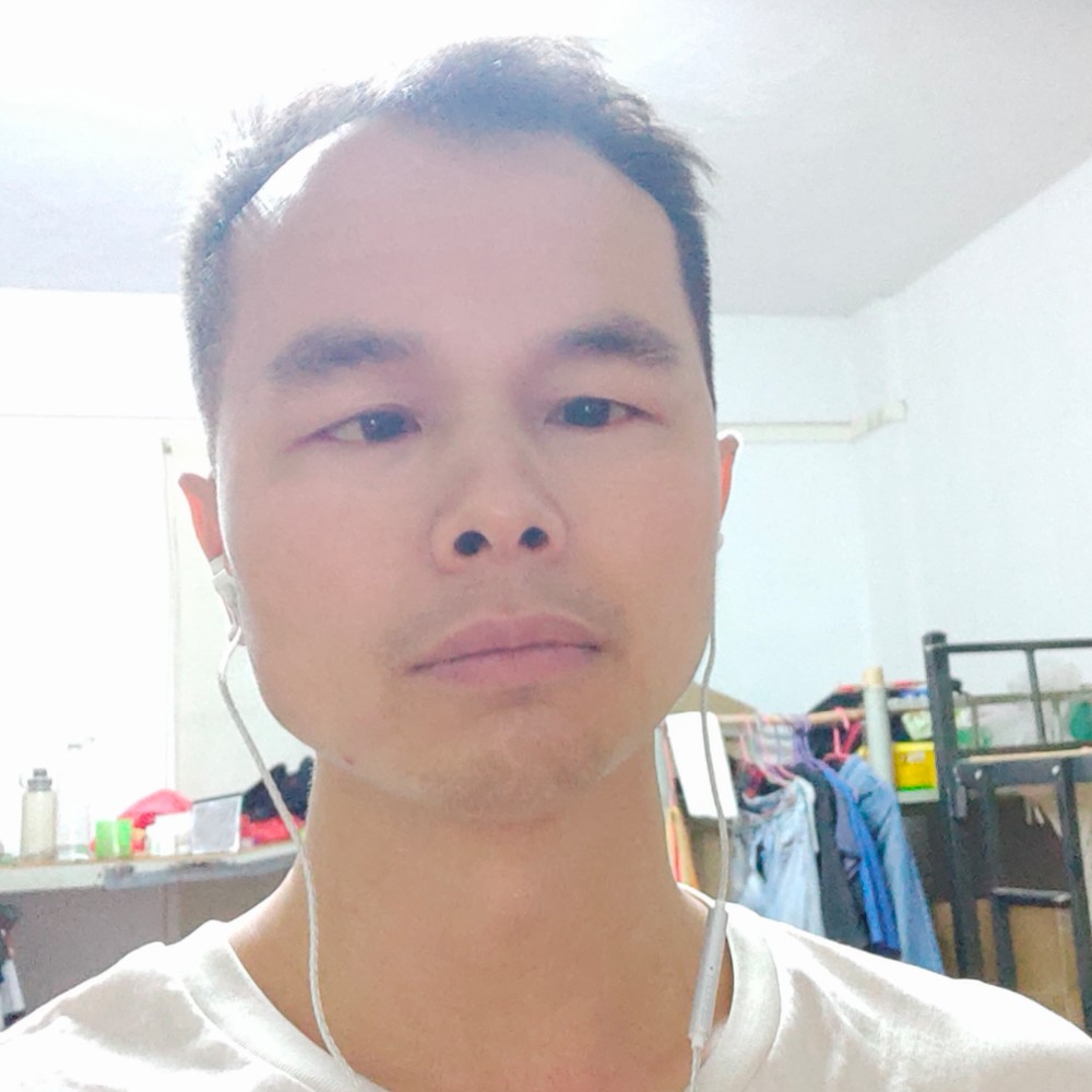 醉卧听雨的照片