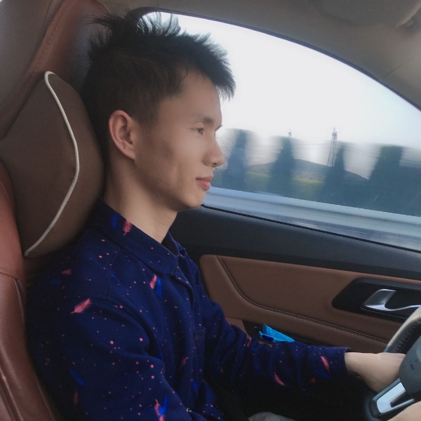 瘦瘦拾忆火车的照片