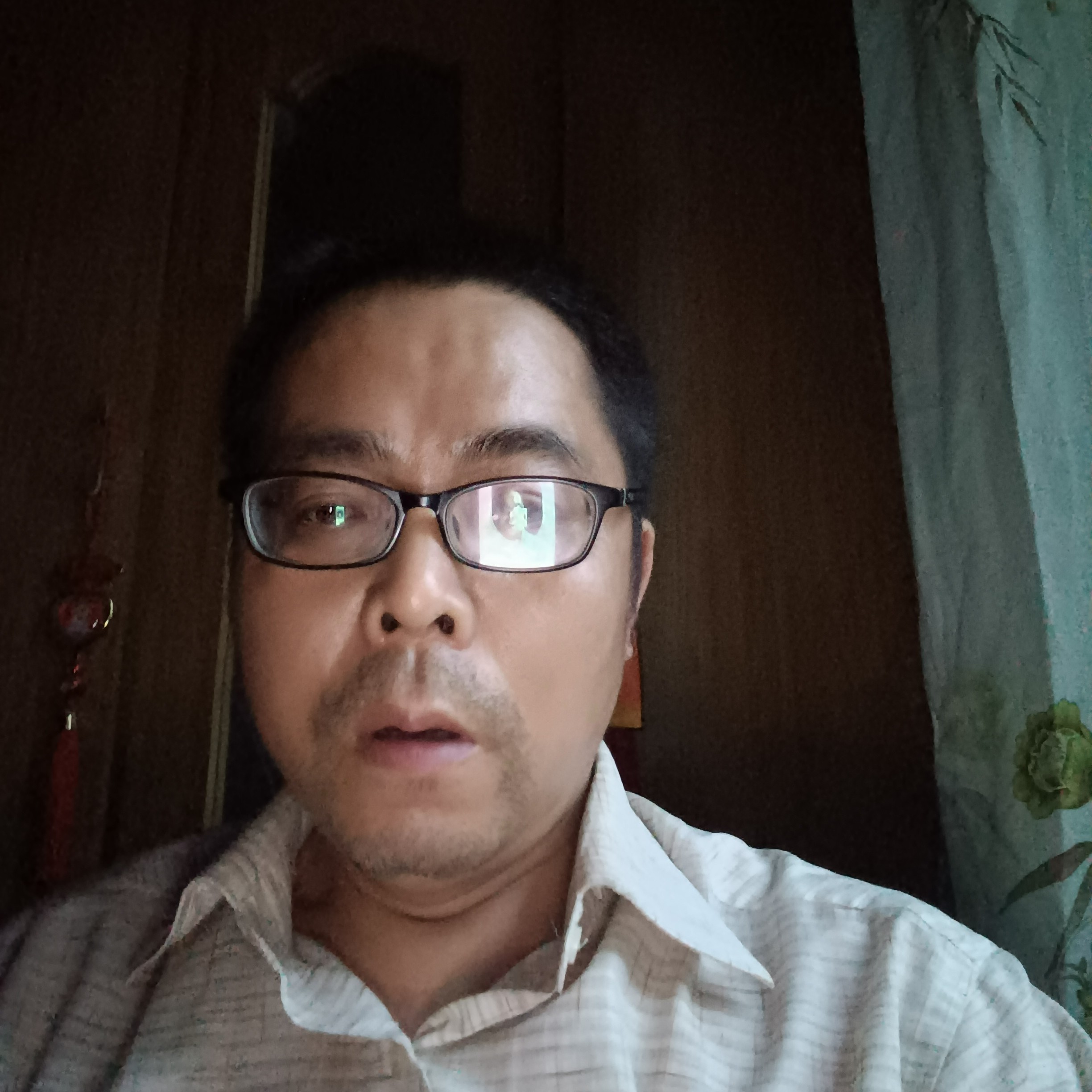 白凤良的照片