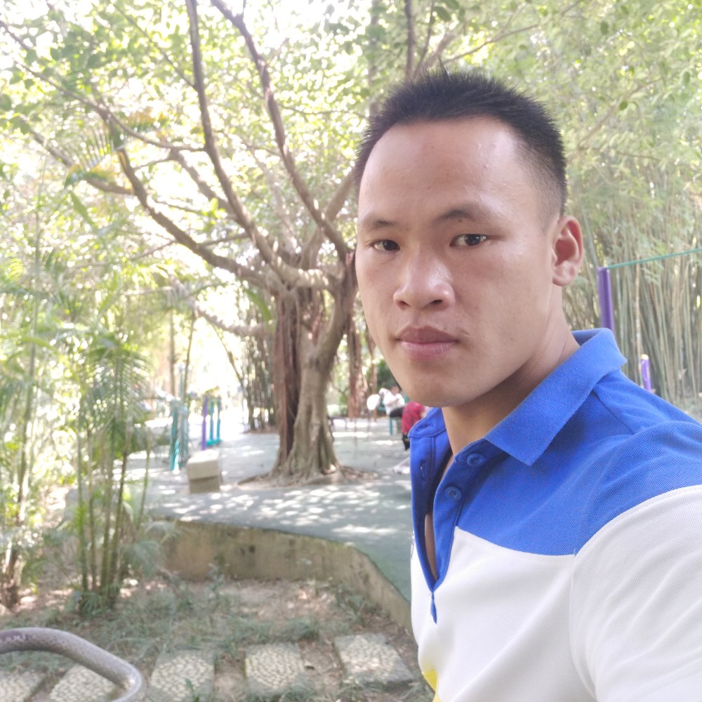 黎运厂的照片