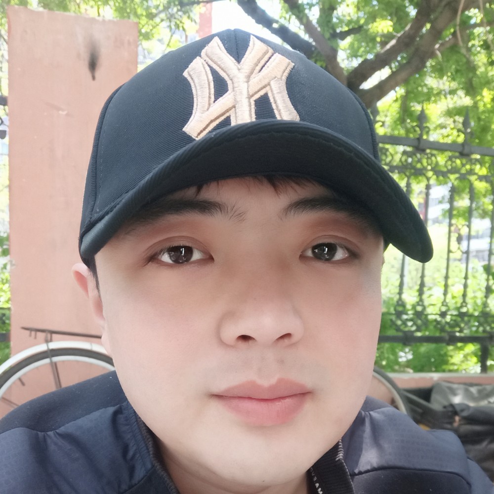 唐十三的照片