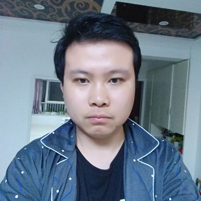 华大老爷的照片