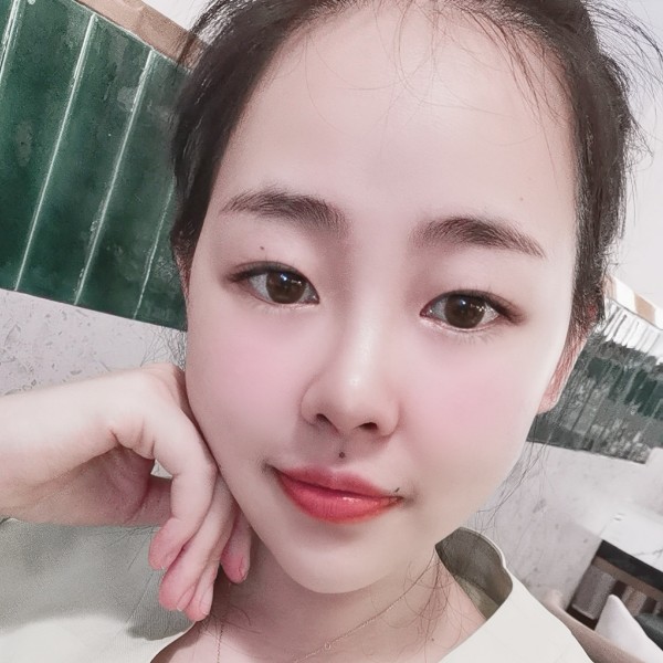 不懂爱情的小笨蛋的照片