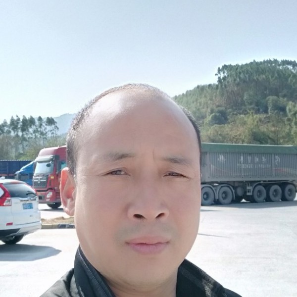 坚定相许黛儿的照片