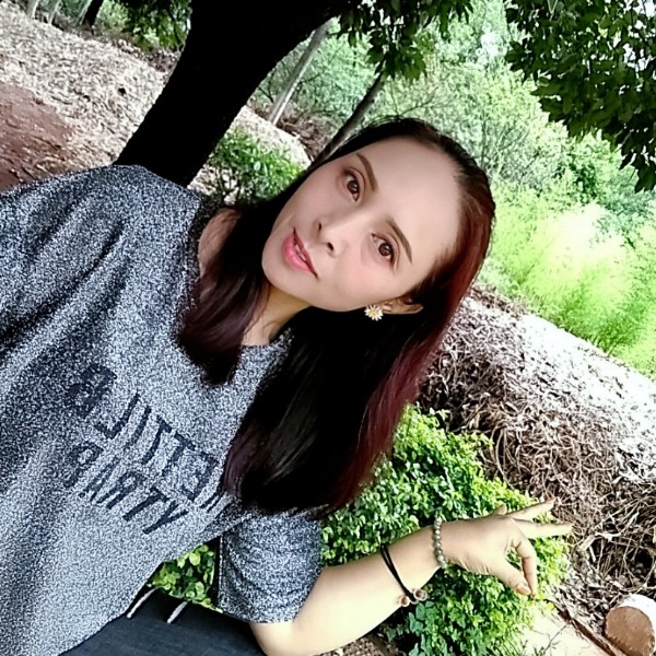 东兰的照片