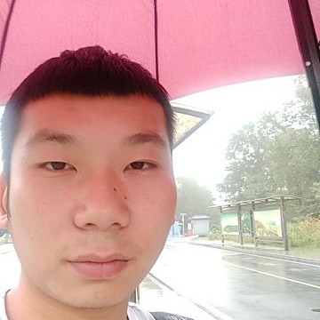 饱满爱恋尘宵的照片