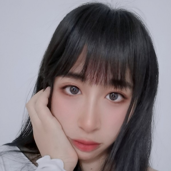 小丽芸的照片