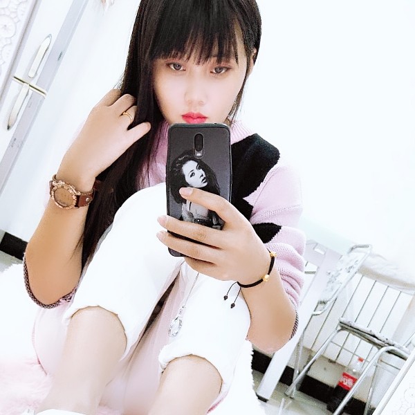 谁爱我，我爱谁的照片